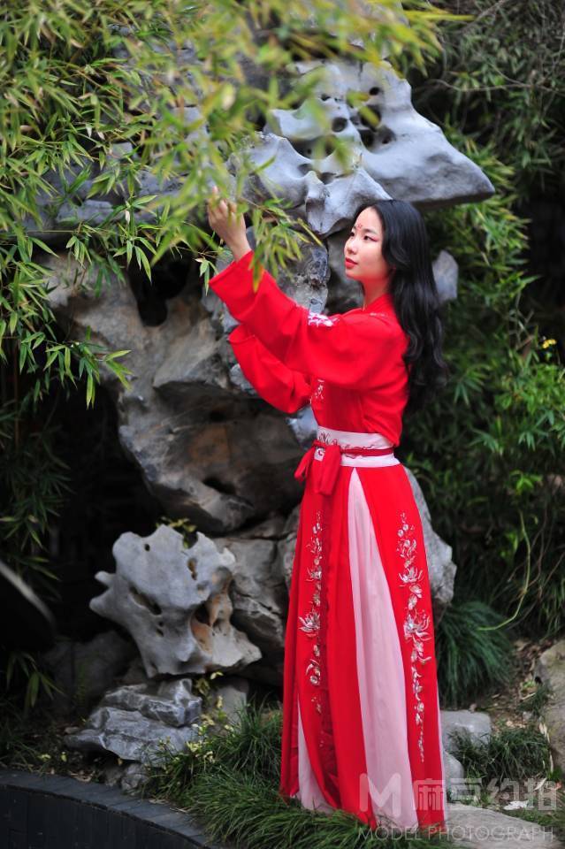 汉服模特
