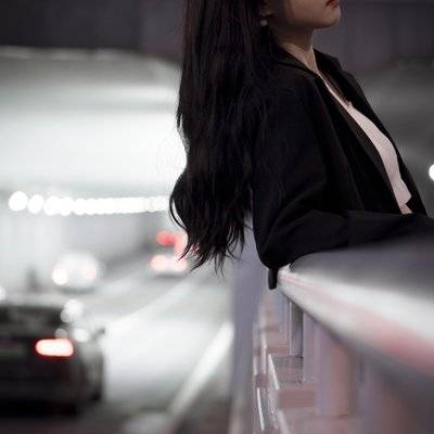 黑白模特