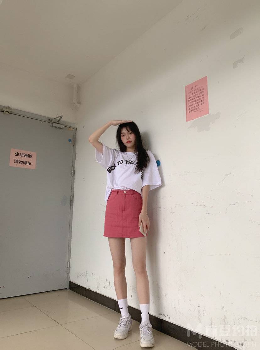 校园模特