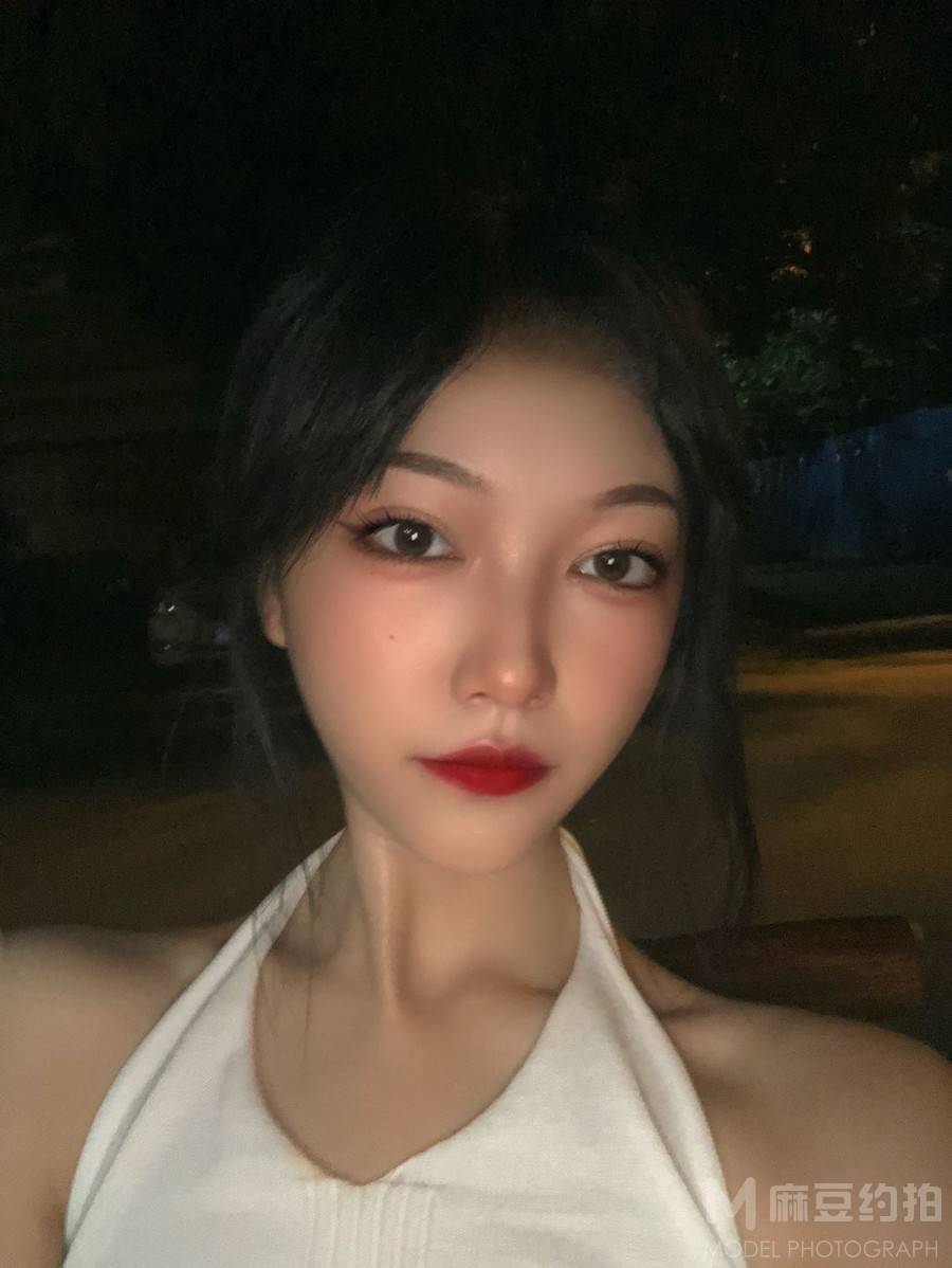 孕照模特