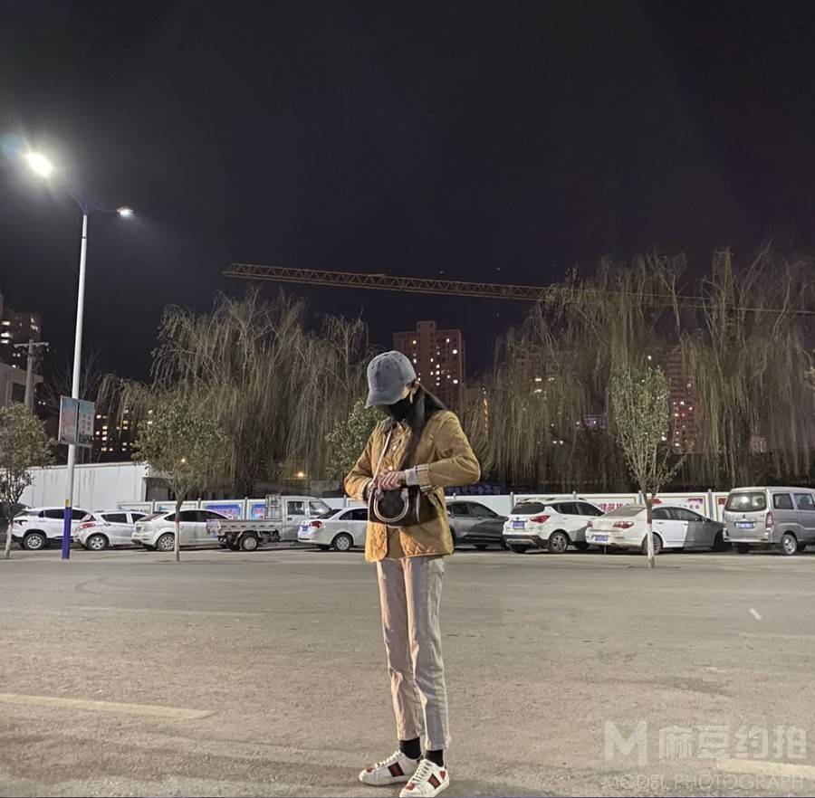 纪实模特