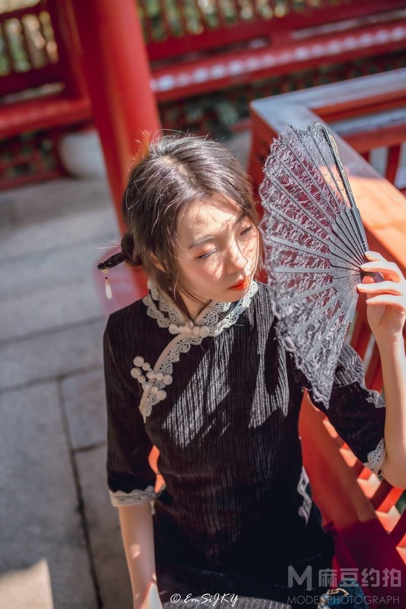民国模特