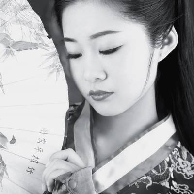 黑白模特