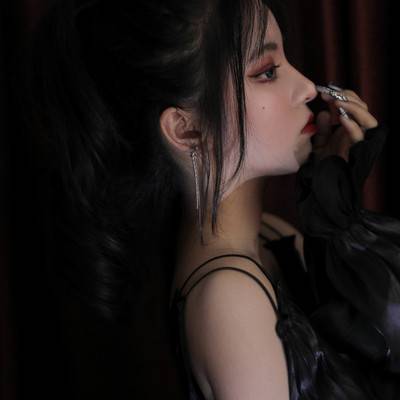 暗黑模特