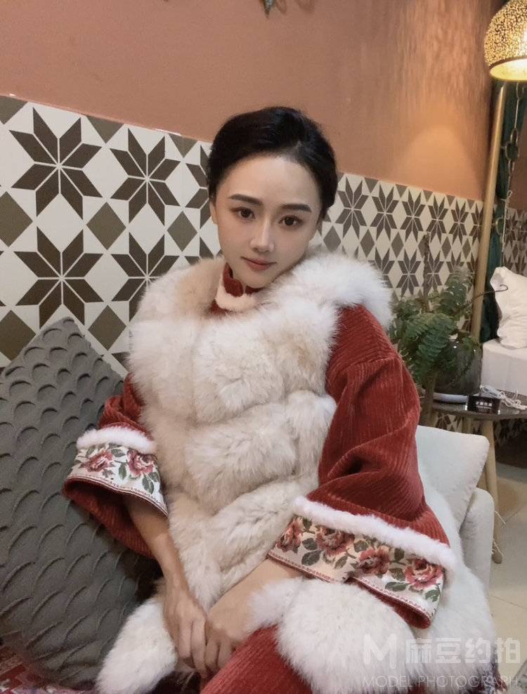 民国模特