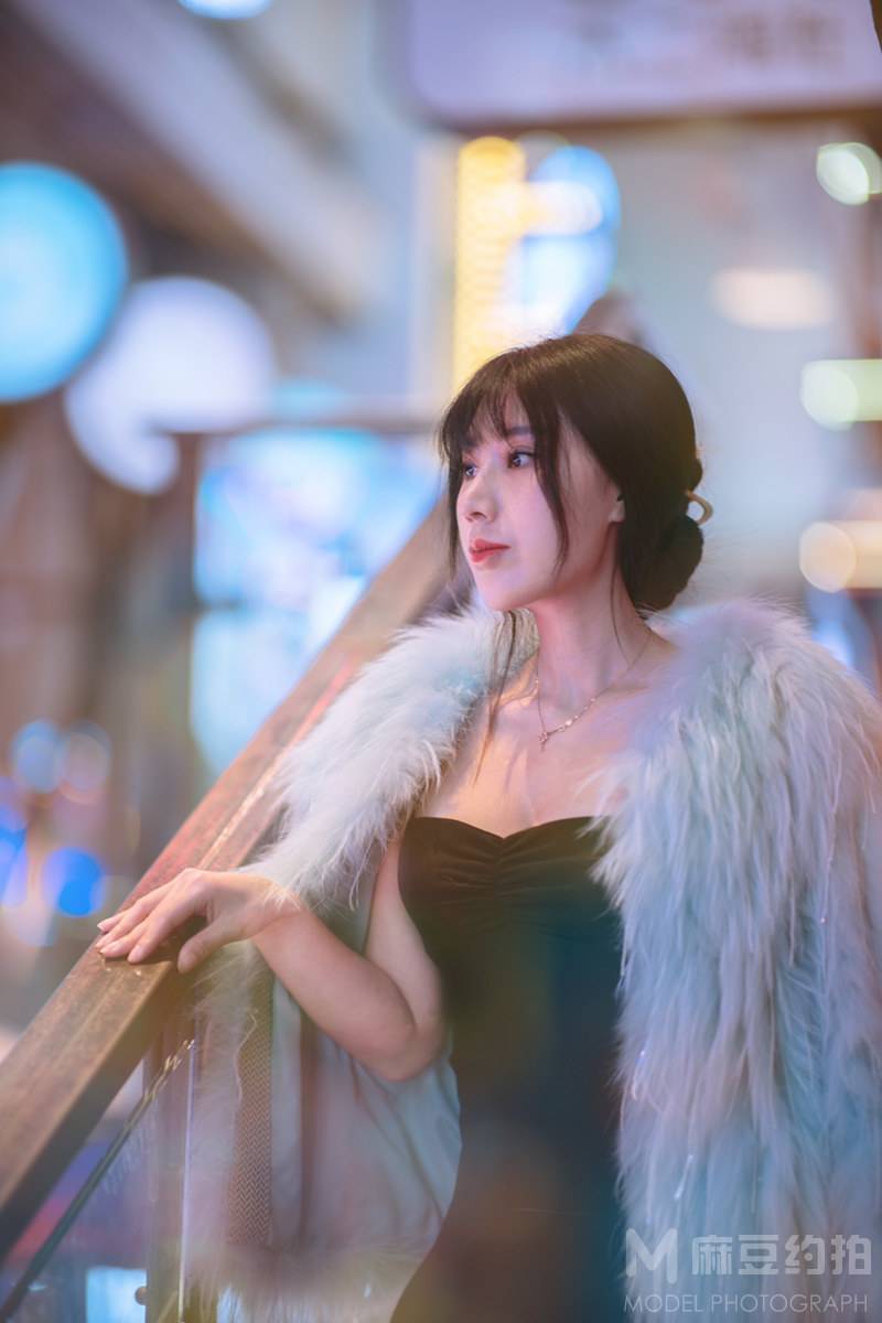 夜景模特