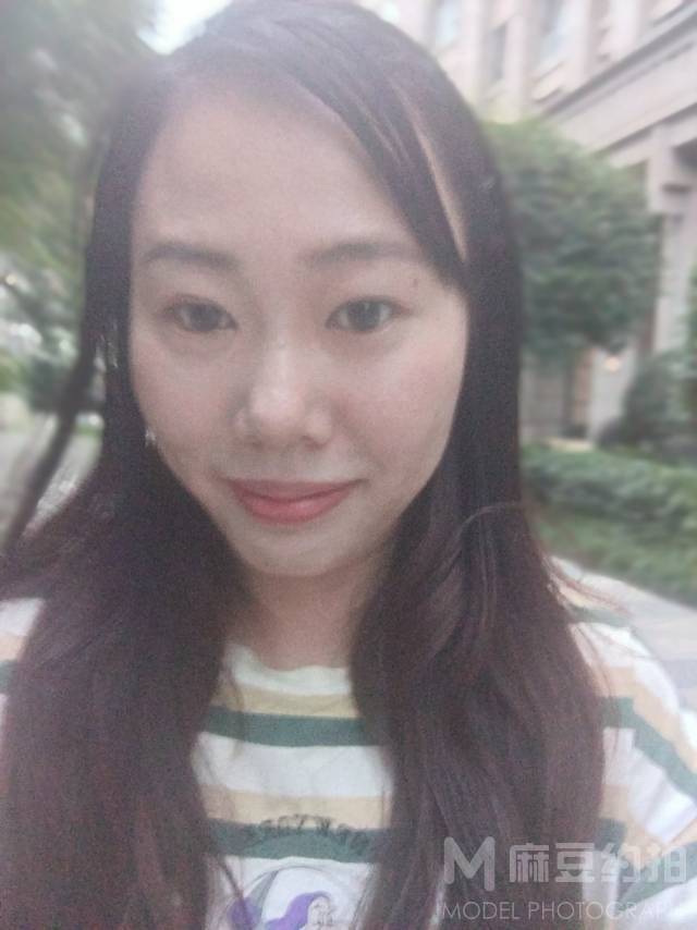 纪实模特