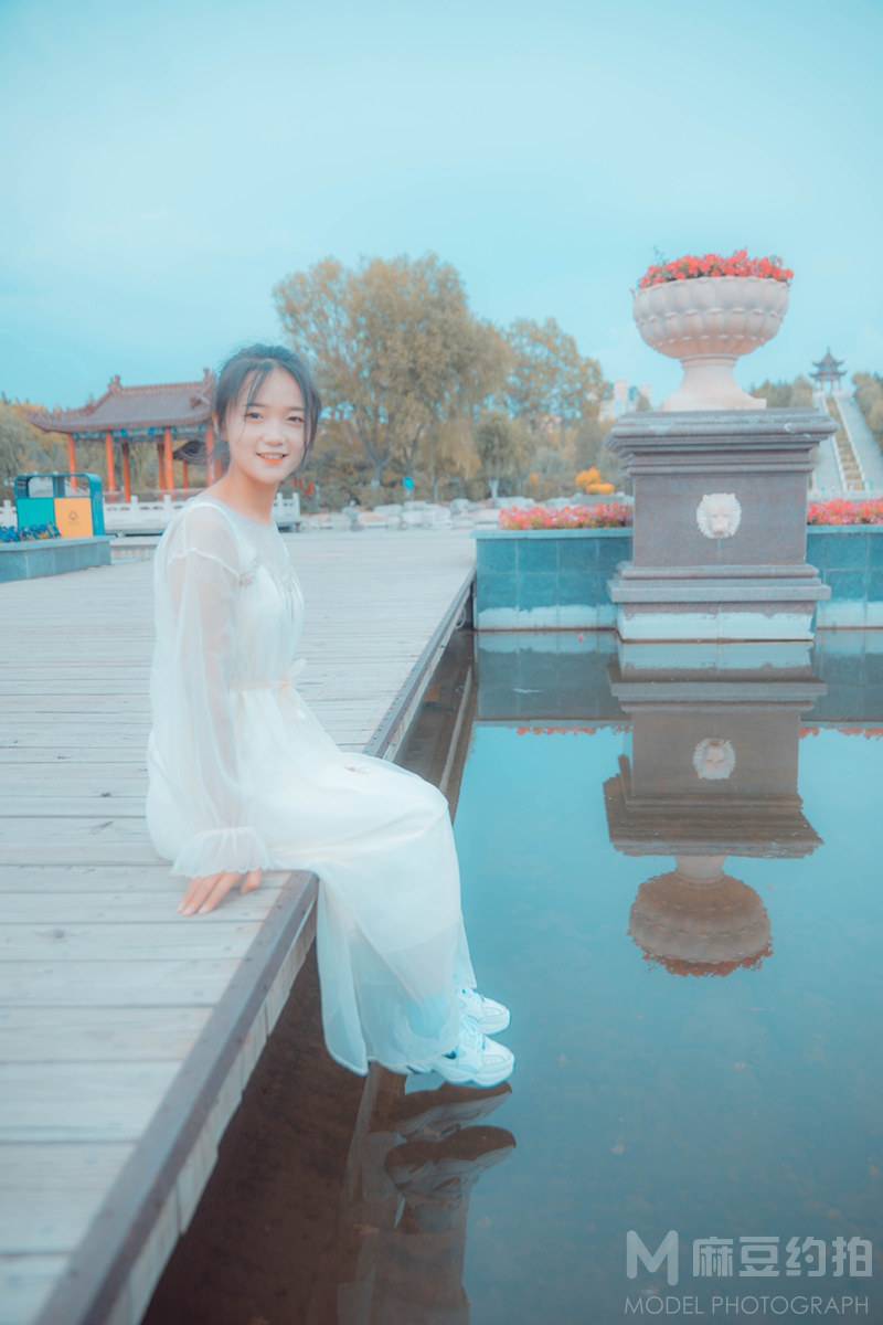 清新模特