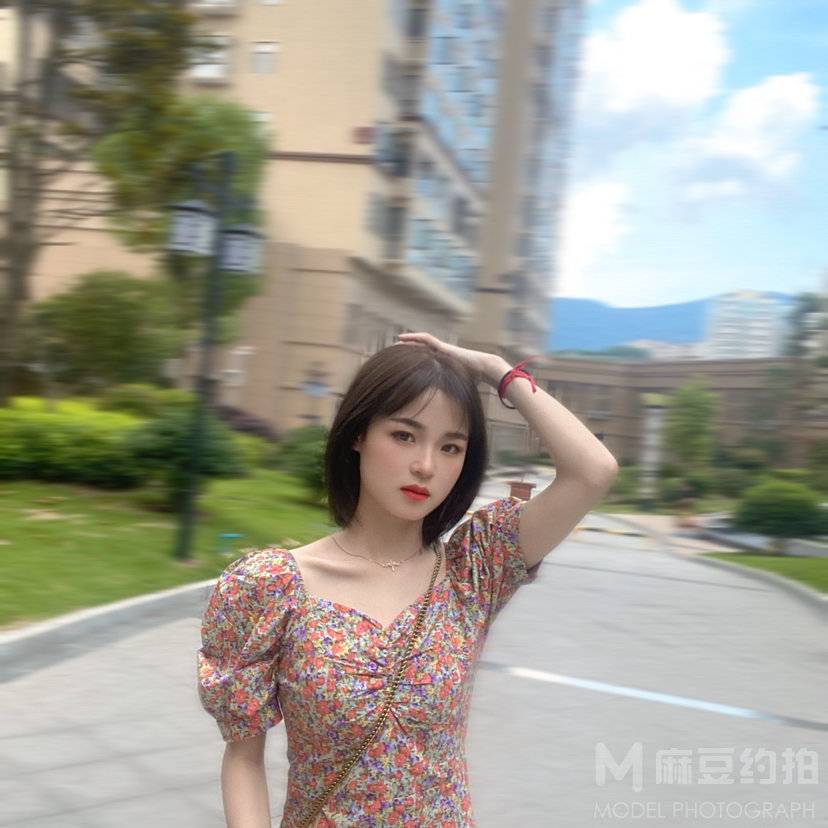 妆容模特