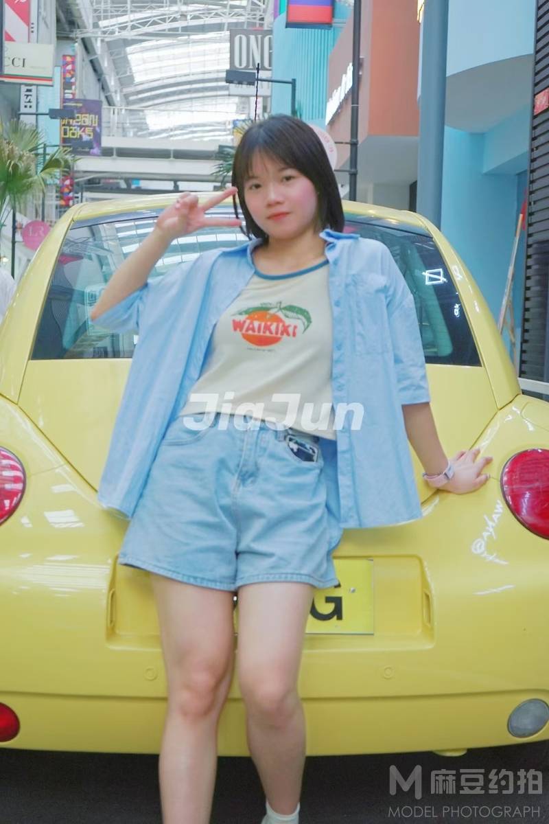 清新模特