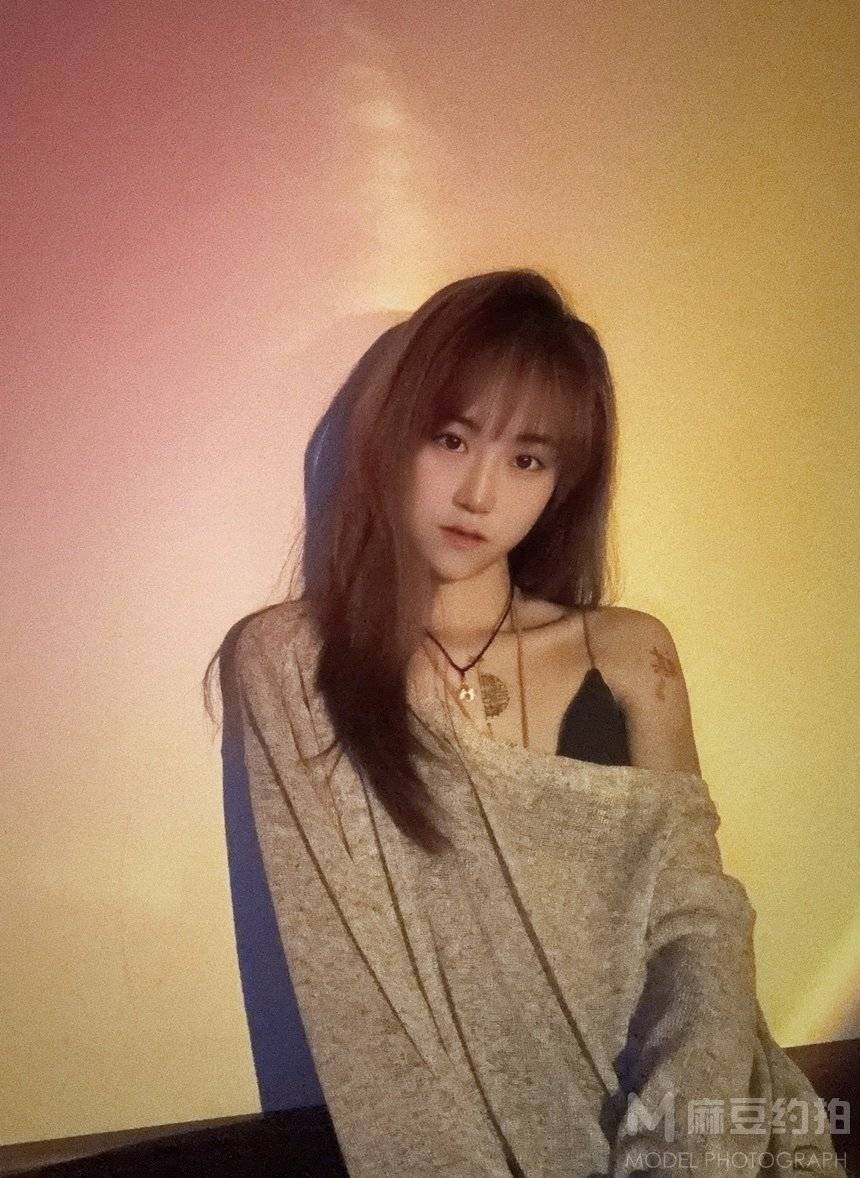胶片模特