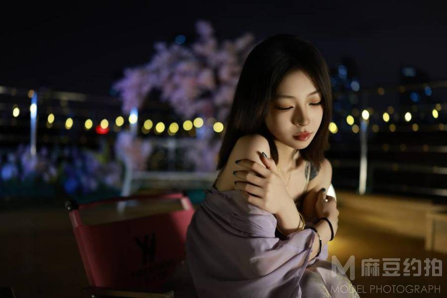 夜景模特