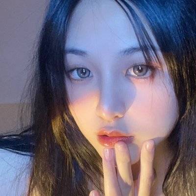 黑白模特
