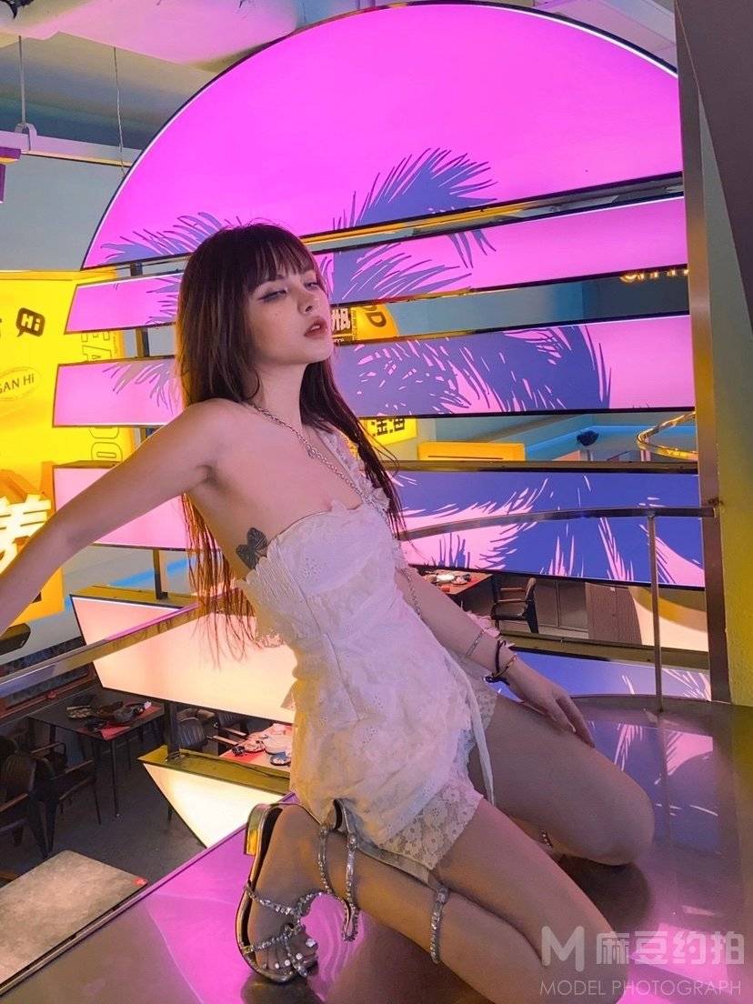 暗黑模特