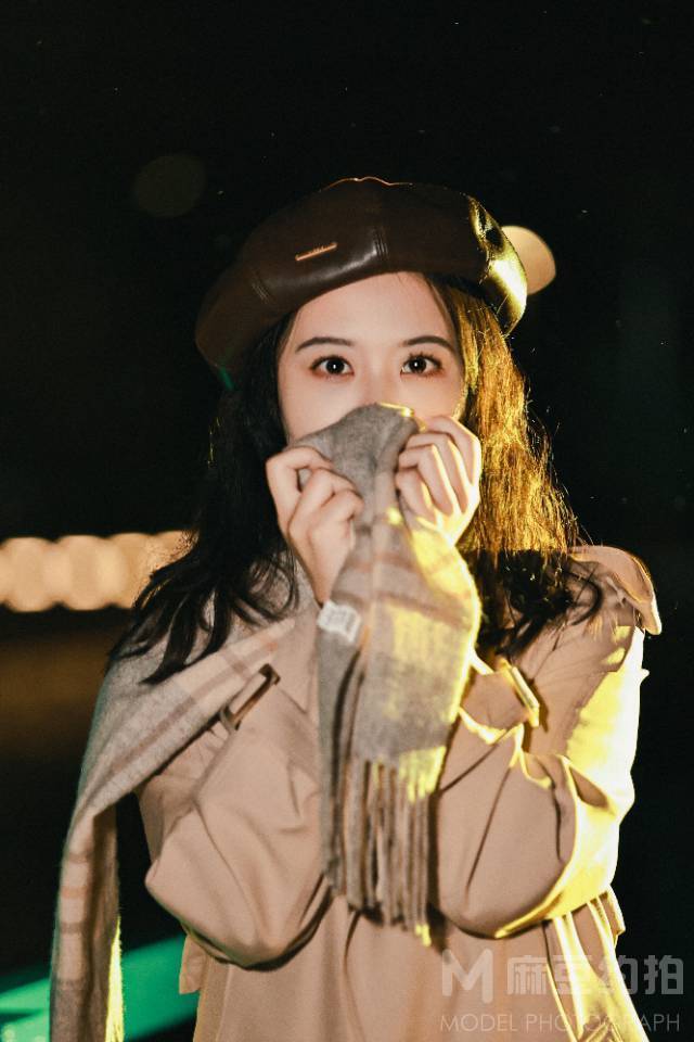 情绪模特