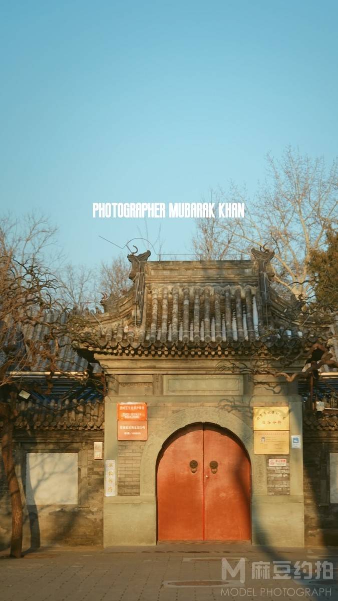 黑白模特
