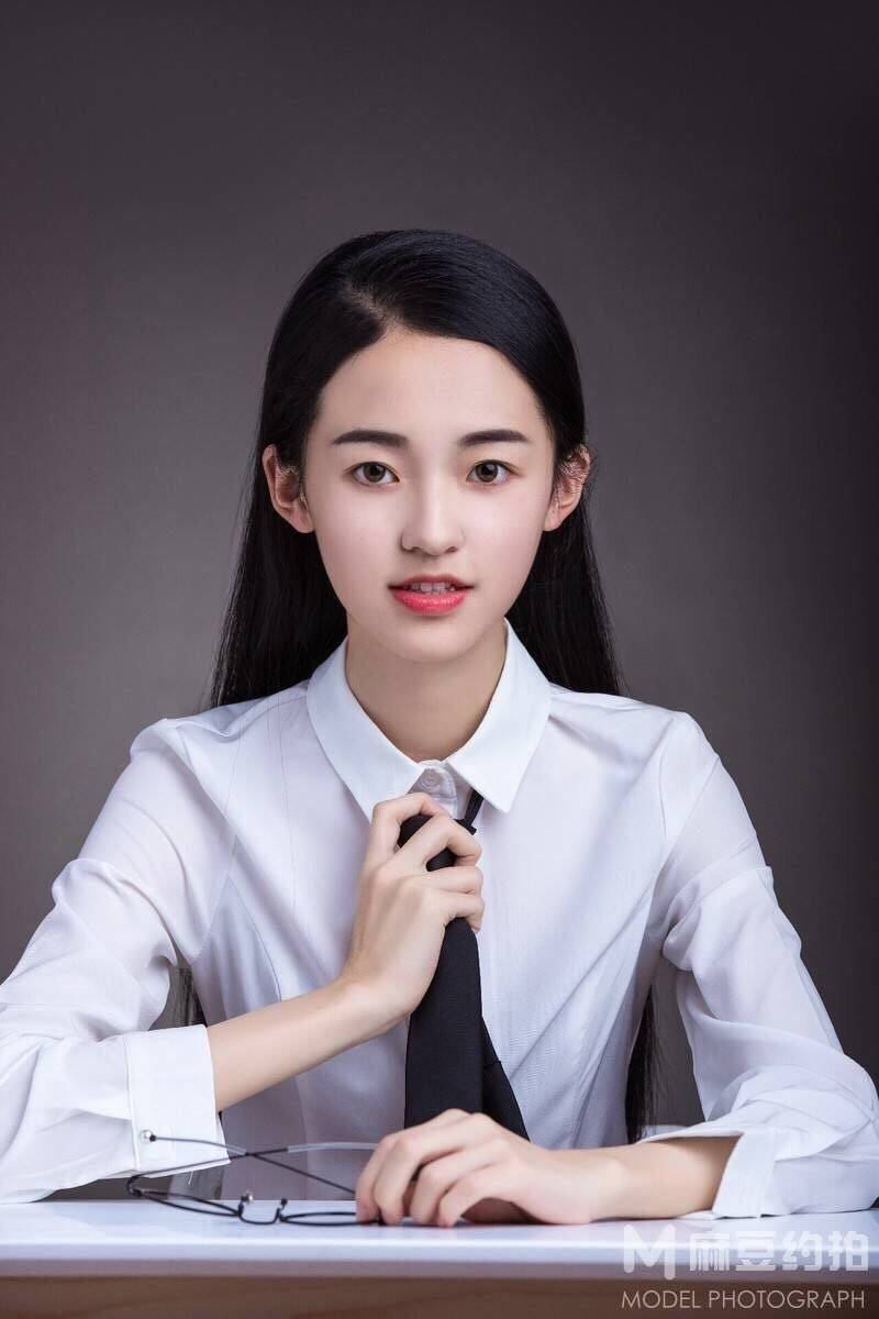 民国模特