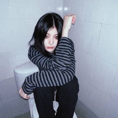 黑白模特
