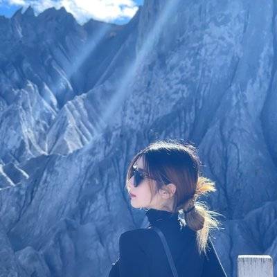 黑白模特
