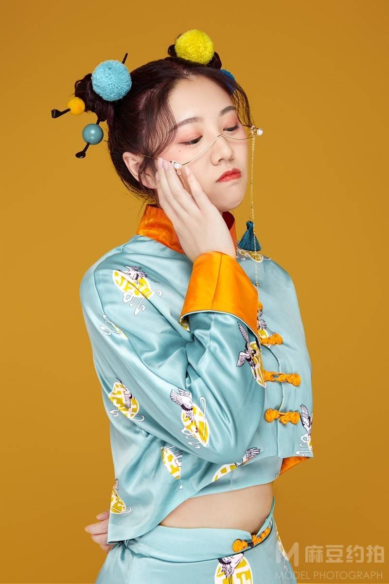 清新模特