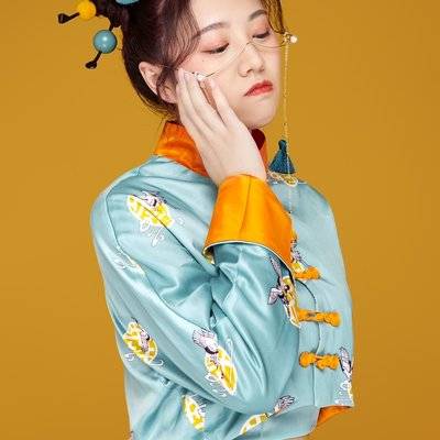 清新模特