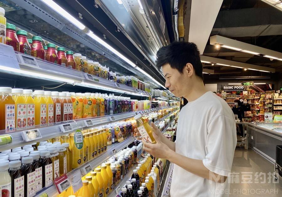 纪实模特