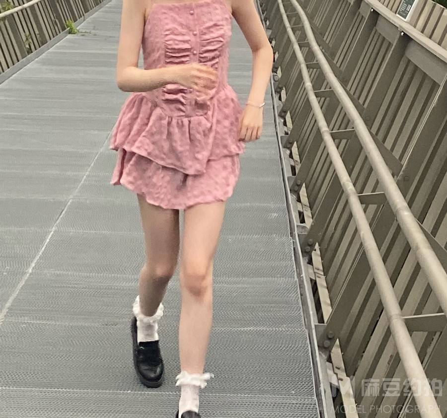 胶片模特