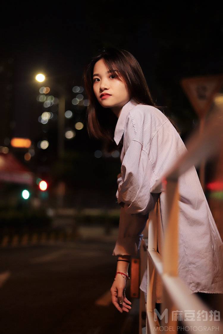 夜景模特