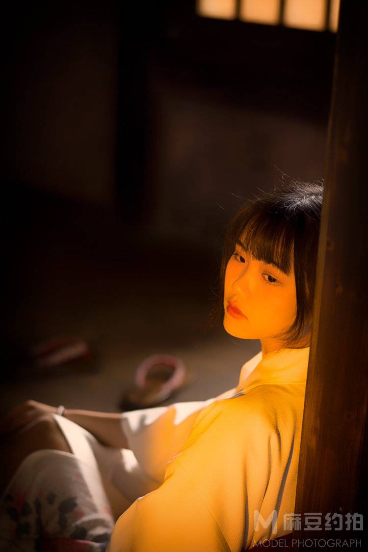 胶片模特