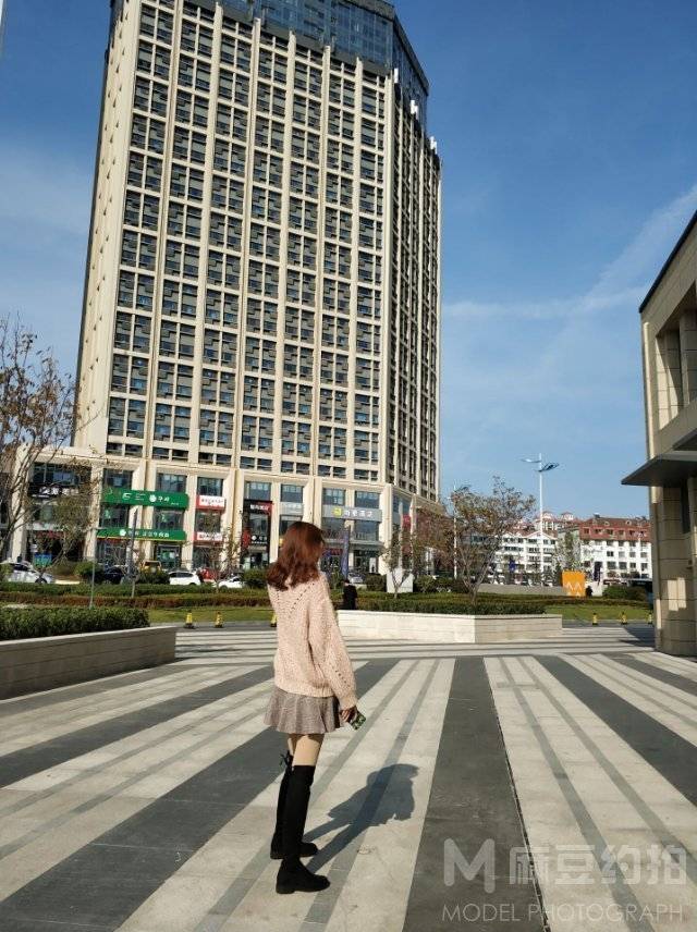 校园模特