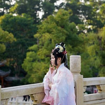 汉服模特