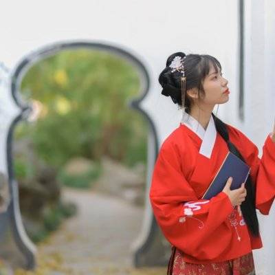 汉服模特