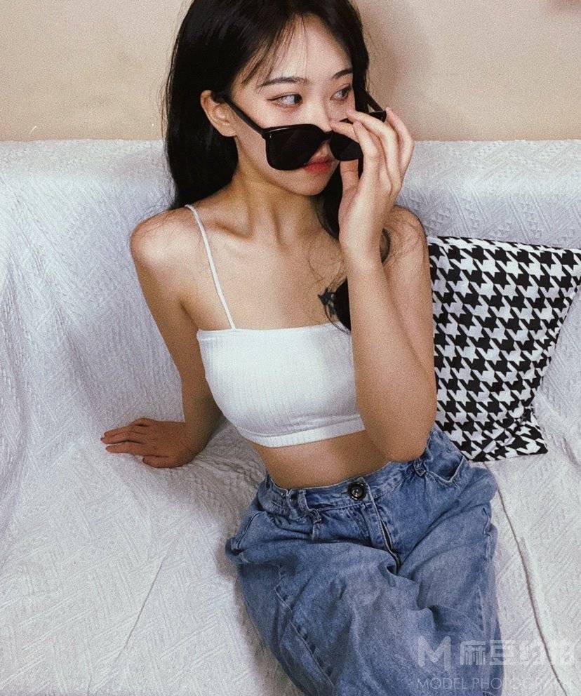 胶片模特