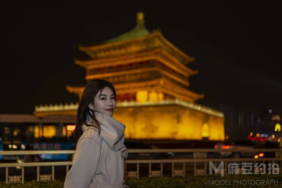 夜景模特