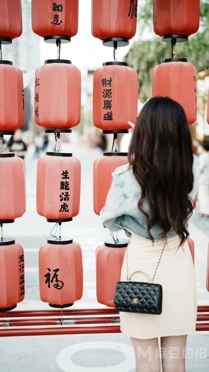 纪实模特