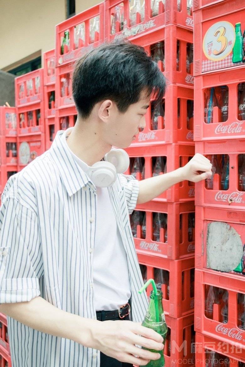 清新模特