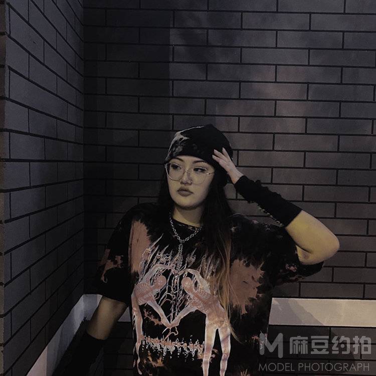 暗黑模特