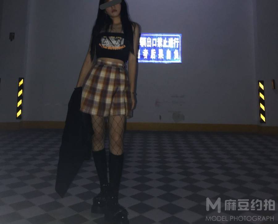 暗黑模特