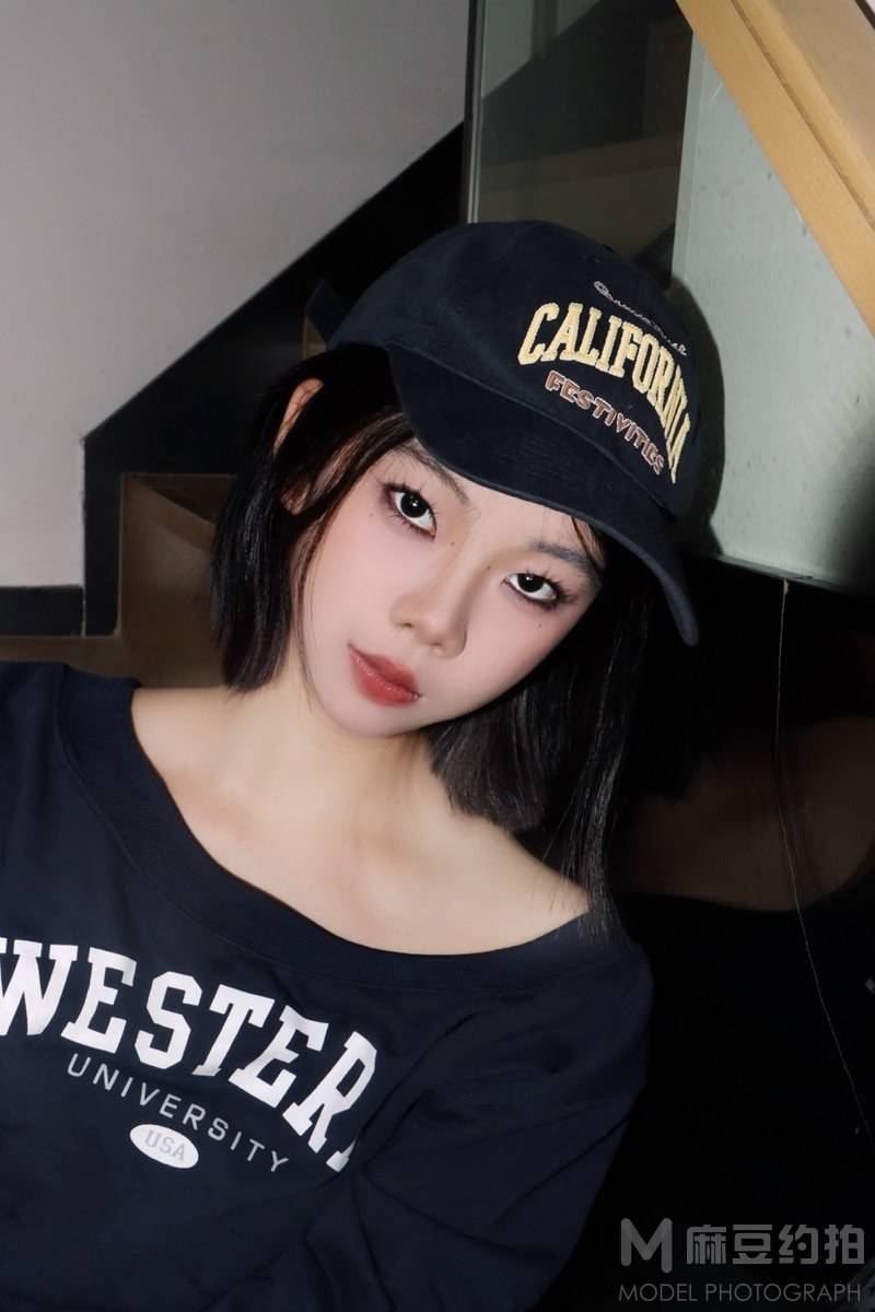 胶片模特