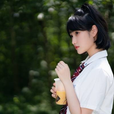 清新模特