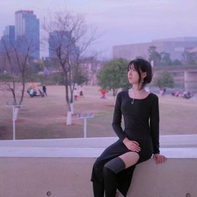 黑白模特