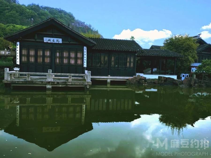 纪实模特