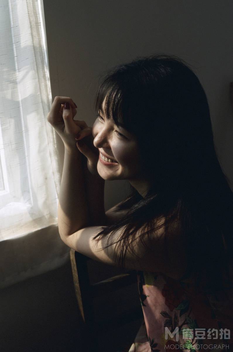 胶片模特