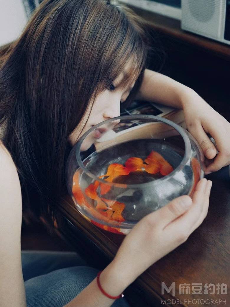 胶片模特