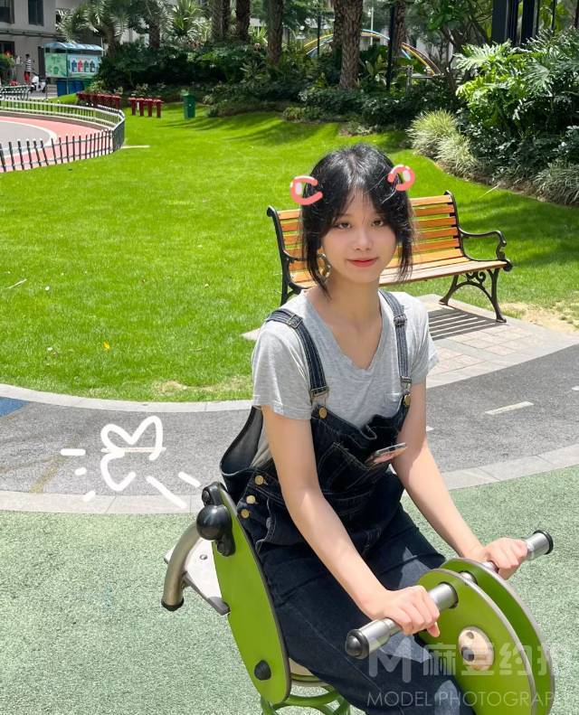暗黑模特
