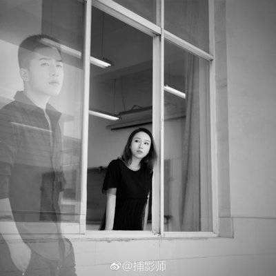 黑白模特