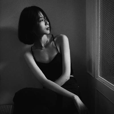 黑白模特
