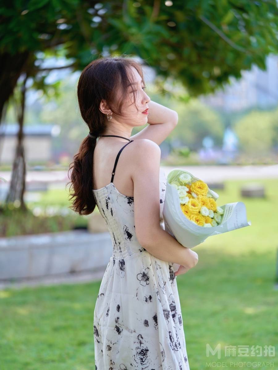 清新模特