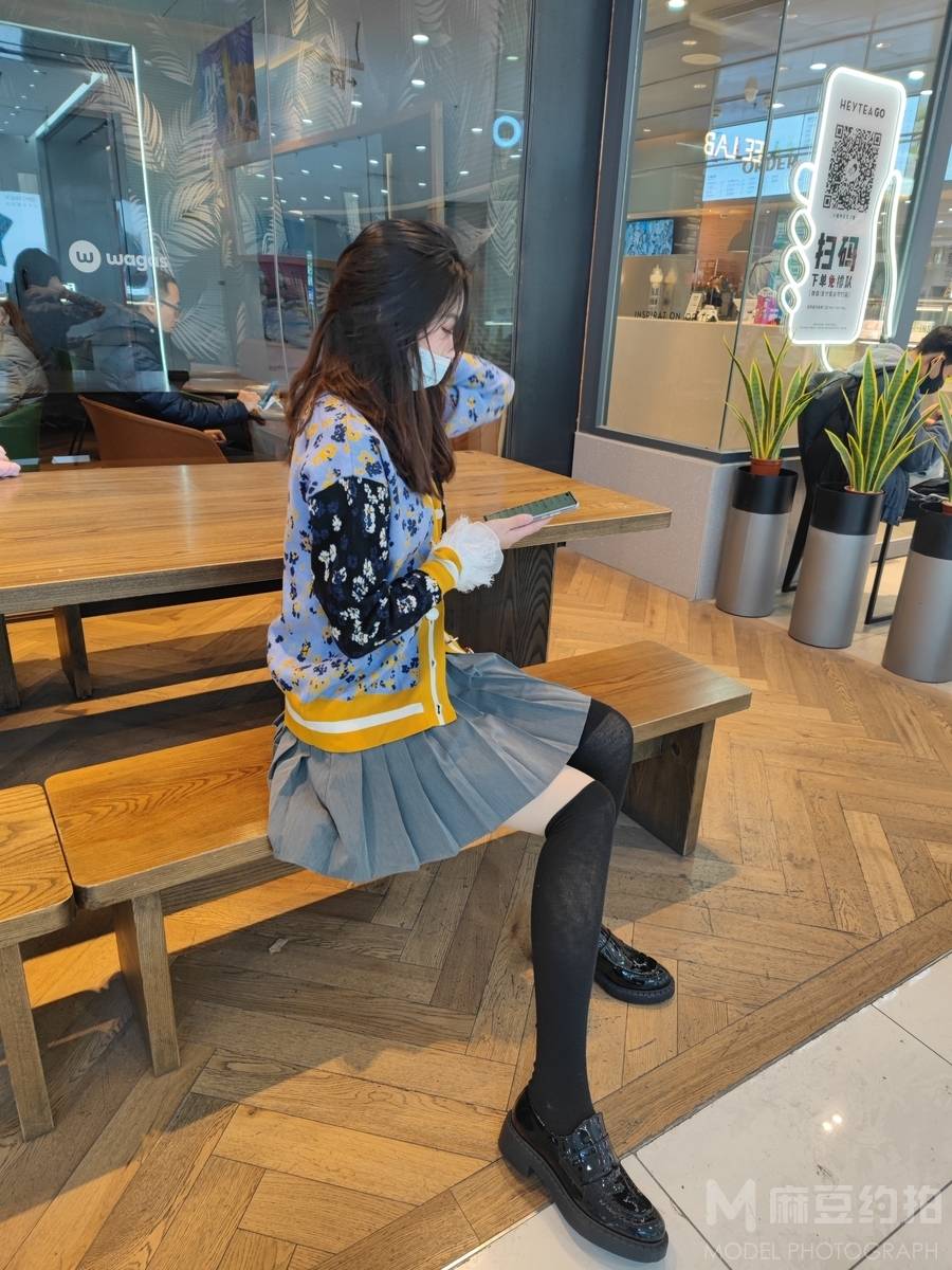 清新模特