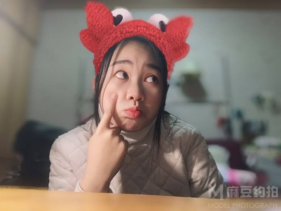 情绪模特